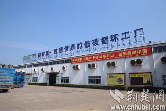 1406558656386865.jpg 22f06ab8-2c3f-40cf-9f95-a70da3bcd707.jpg//