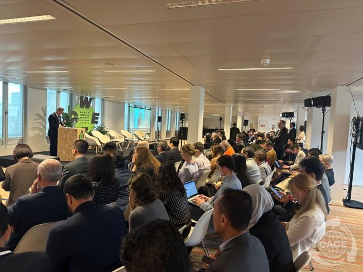 1714975860805961.jpg 1會議現(xiàn)場(1).jpg