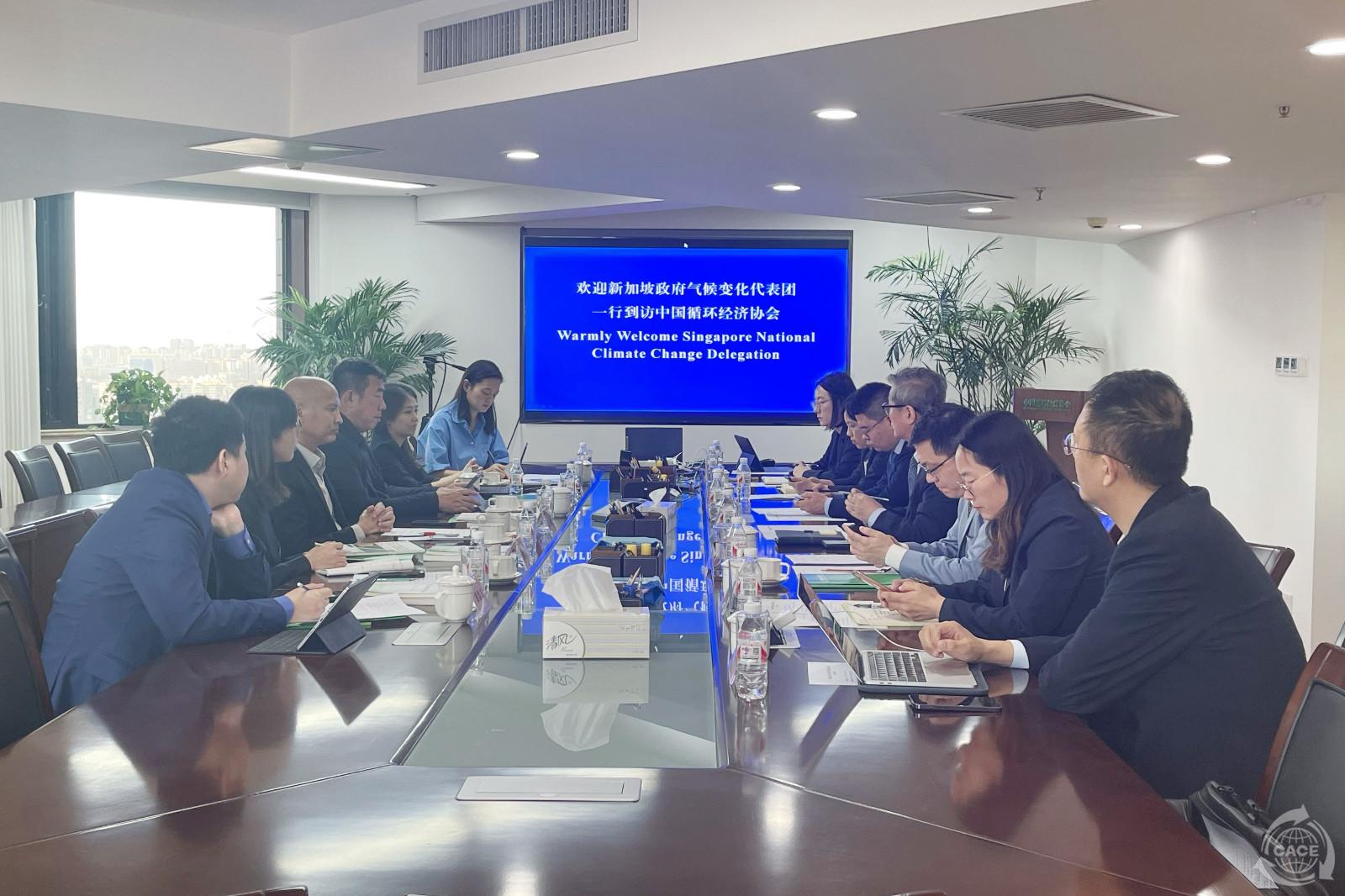 1728371867979685.jpg 新加坡氣候代表團.jpg