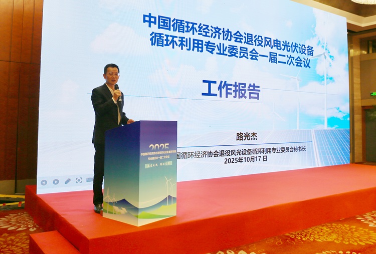 1760940880306600.jpg 路光杰作工作報告1.jpg